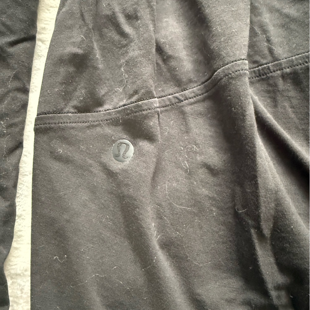 Lululemon Back In Action V-Neck Long-Sleeve Shirt - Picture 4 of 4